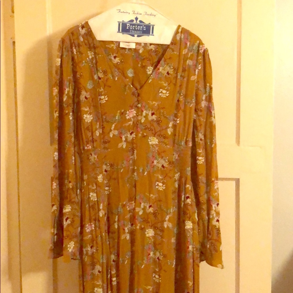 “A Loves A”Long bell sleeve floral Dress